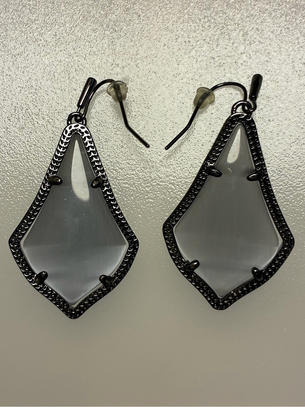 Kendra Scott Smoky Gray Kite Drop Earrings